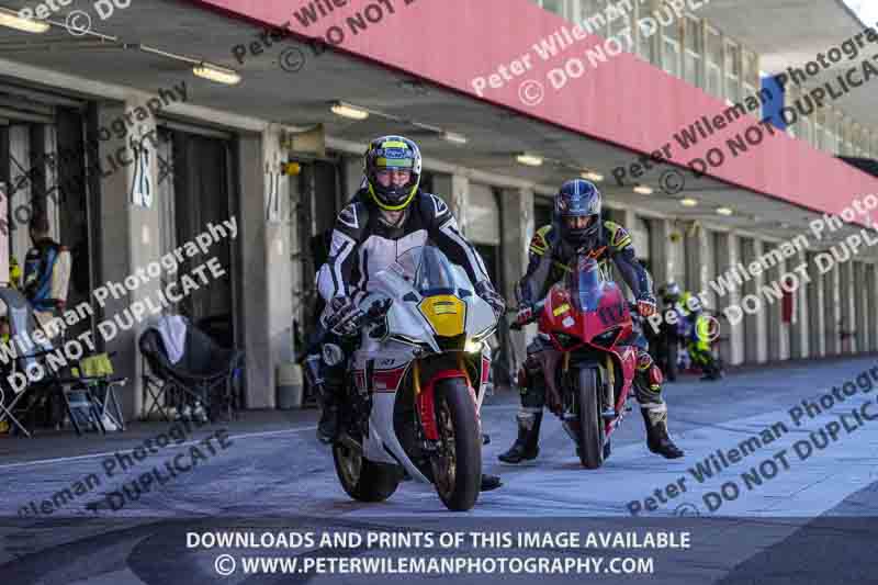 motorbikes;no limits;peter wileman photography;portimao;portugal;trackday digital images